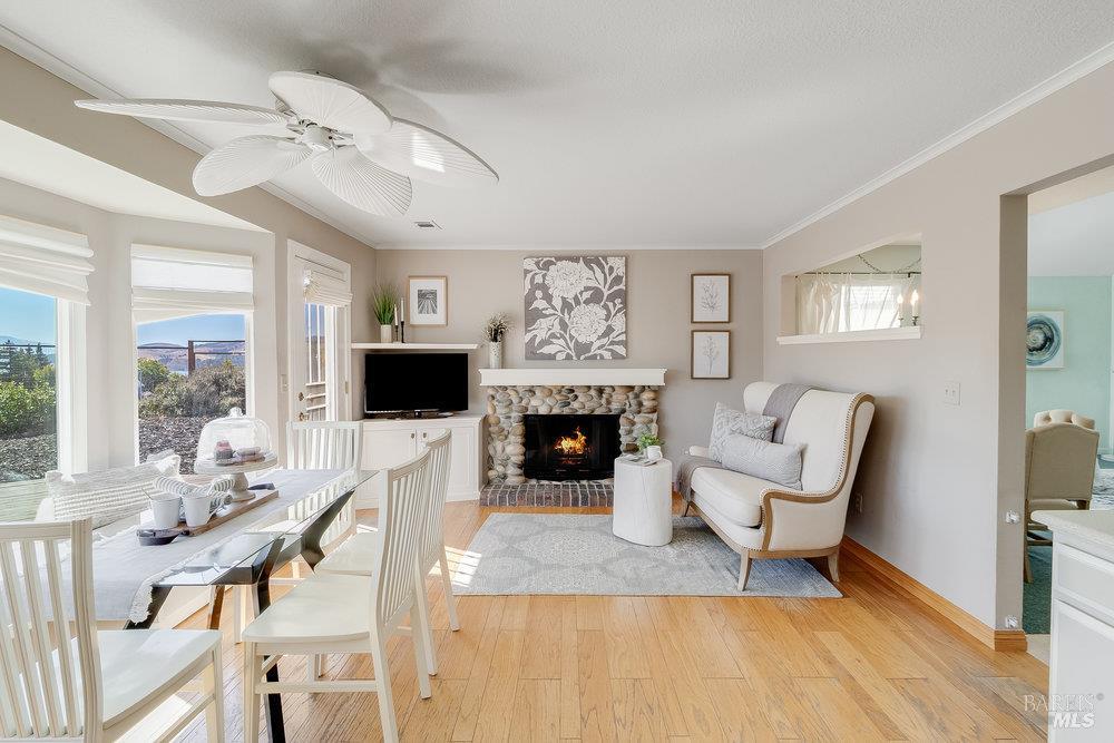 Detail Gallery Image 15 of 61 For 108 James River Rd, Vallejo,  CA 94591 - 3 Beds | 2/1 Baths