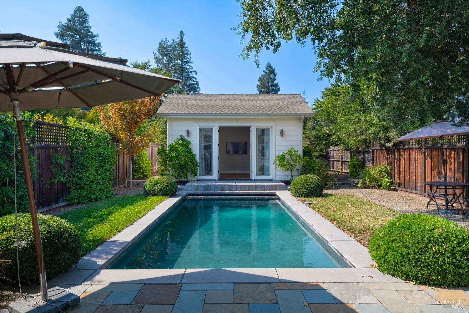 Detail Gallery Image 22 of 24 For 1508 Spring St, Saint Helena,  CA 94574 - 3 Beds | 3/1 Baths