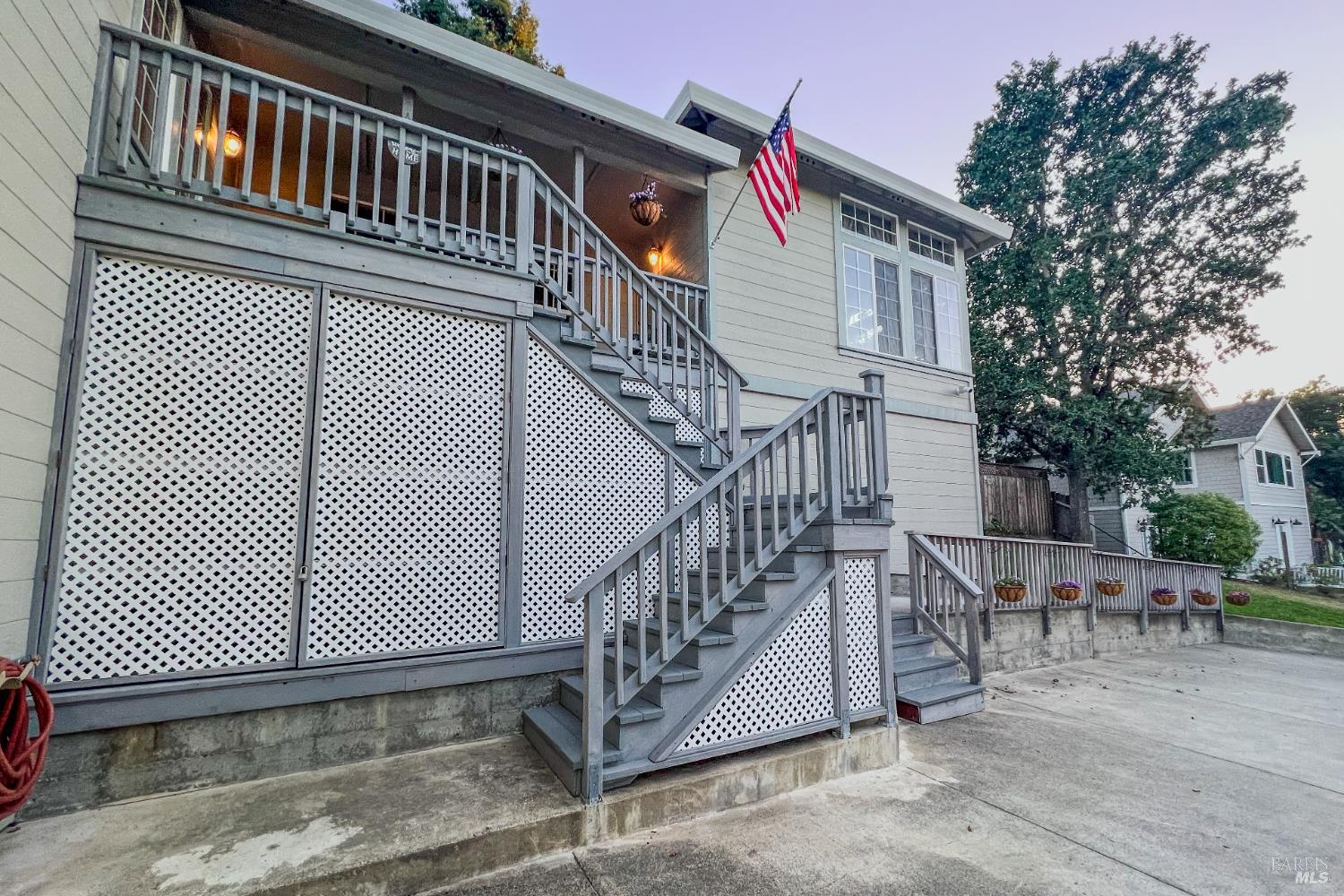 Detail Gallery Image 2 of 38 For 6081 Malcolm Ln, Penngrove,  CA 94951 - 3 Beds | 2/1 Baths