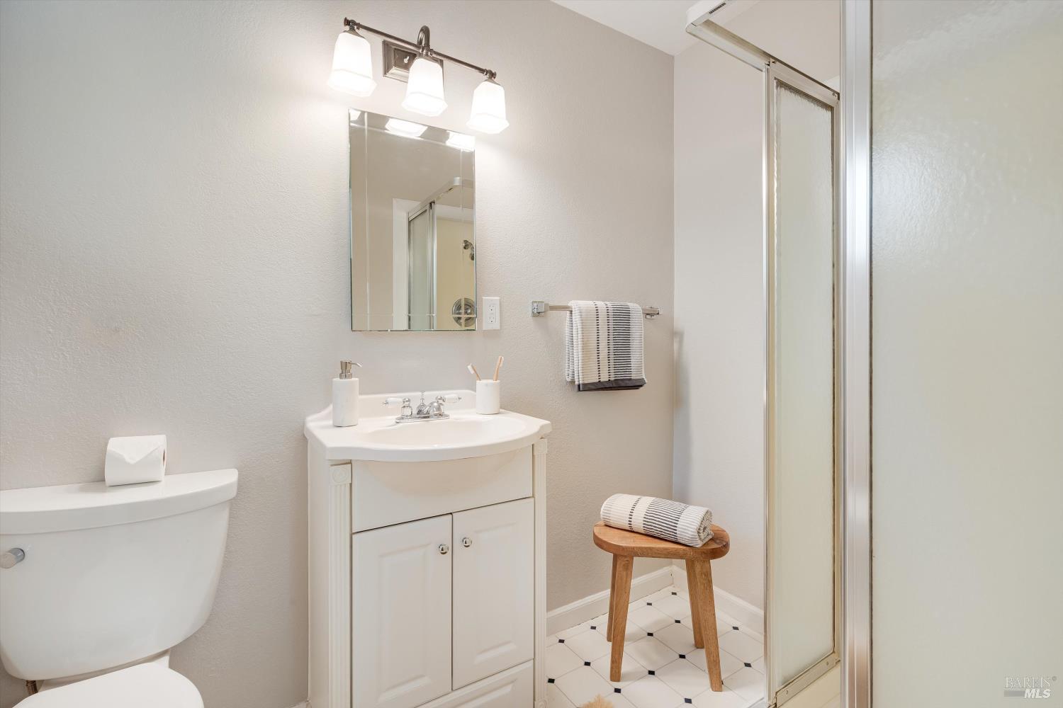 Detail Gallery Image 30 of 46 For 19100 Ola Ct, Sonoma,  CA 95476 - 2 Beds | 2 Baths
