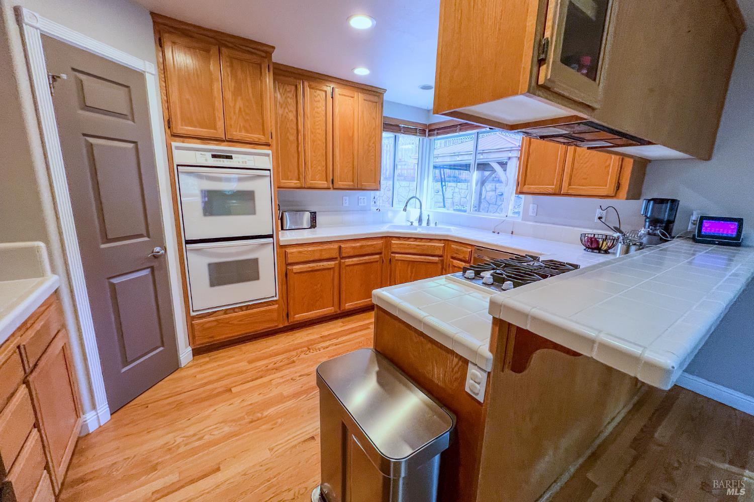Detail Gallery Image 12 of 38 For 6081 Malcolm Ln, Penngrove,  CA 94951 - 3 Beds | 2/1 Baths