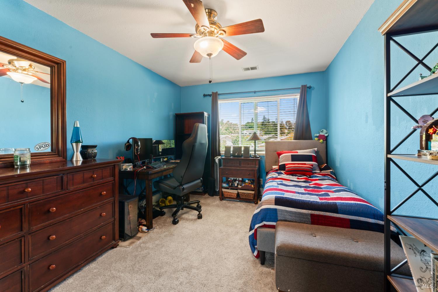 Detail Gallery Image 33 of 47 For 921 Bolton Cir, Benicia,  CA 94510 - 3 Beds | 2/1 Baths