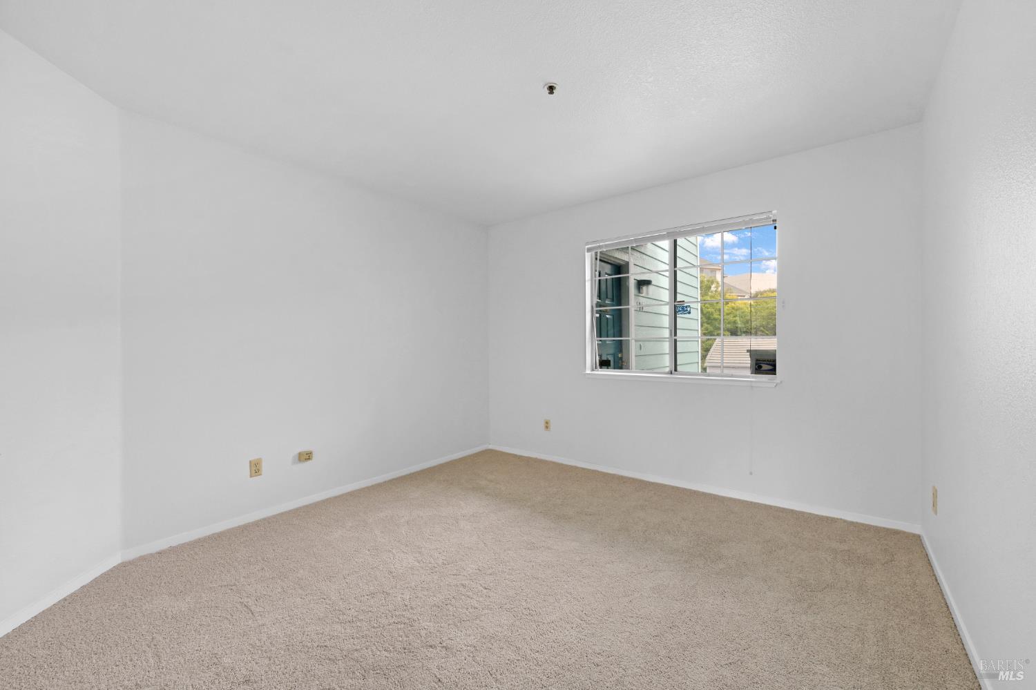 Detail Gallery Image 19 of 29 For 506 Dursey Dr, Pinole,  CA 94564 - 2 Beds | 2 Baths