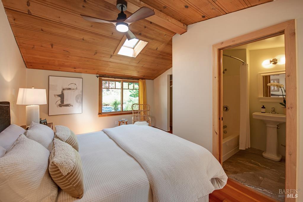 Detail Gallery Image 39 of 83 For 5961 Anderson Rd, Forestville,  CA 95436 - 3 Beds | 3 Baths