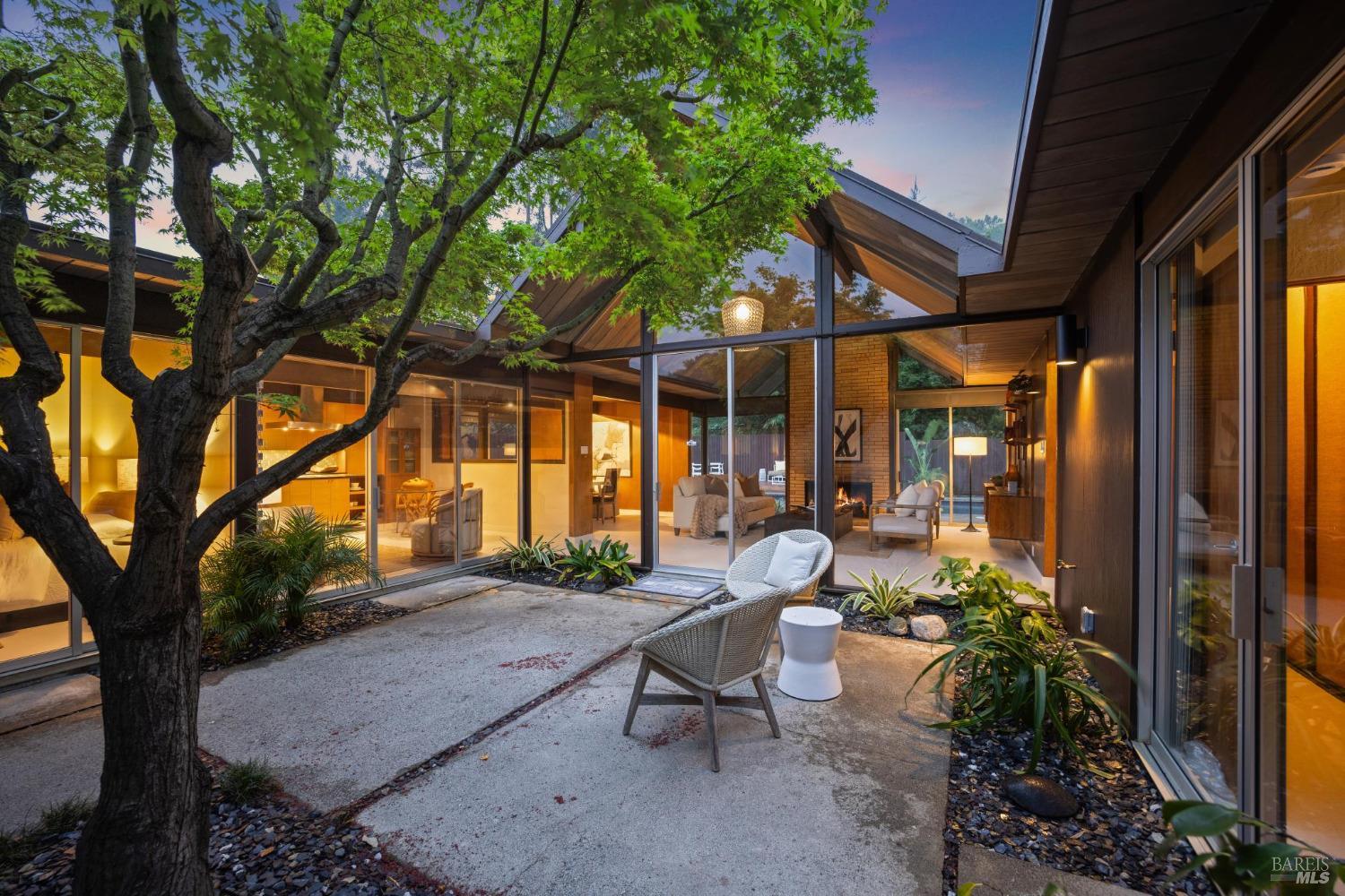 Detail Gallery Image 52 of 55 For 87 Mount Rainier Dr, San Rafael,  CA 94903 - 5 Beds | 2 Baths