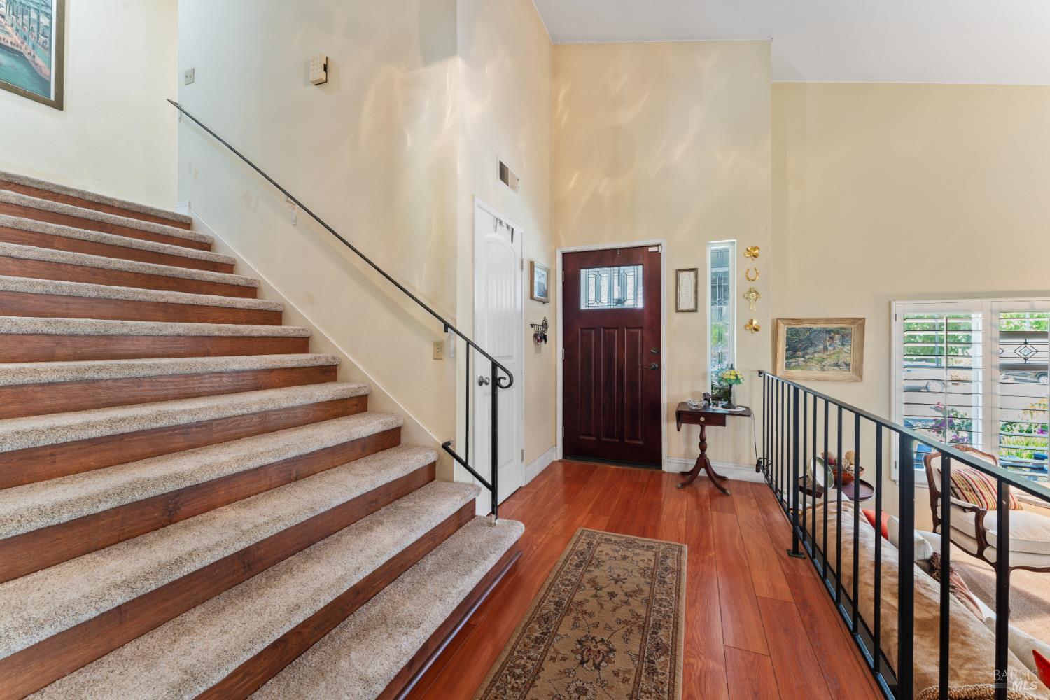 Detail Gallery Image 9 of 47 For 921 Bolton Cir, Benicia,  CA 94510 - 3 Beds | 2/1 Baths