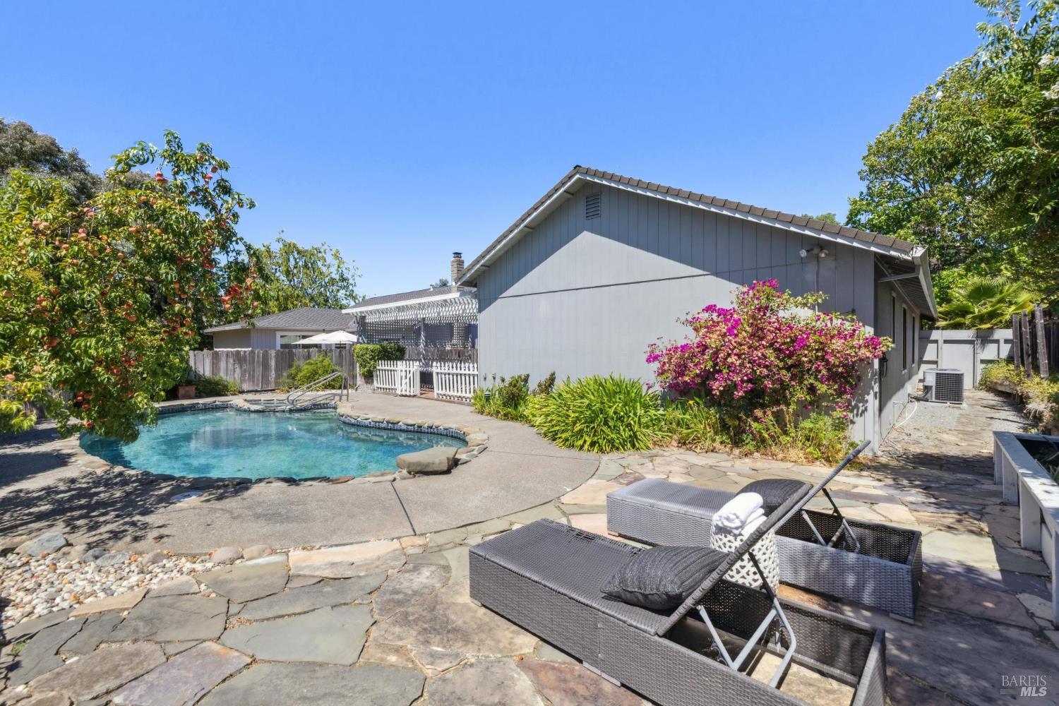 Detail Gallery Image 56 of 66 For 334 San Marin Dr, Novato,  CA 94945 - 4 Beds | 2 Baths