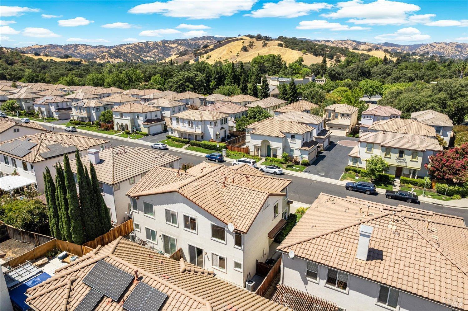 Detail Gallery Image 46 of 54 For 1013 Portofino Ave, Vacaville,  CA 95687 - 3 Beds | 2/1 Baths