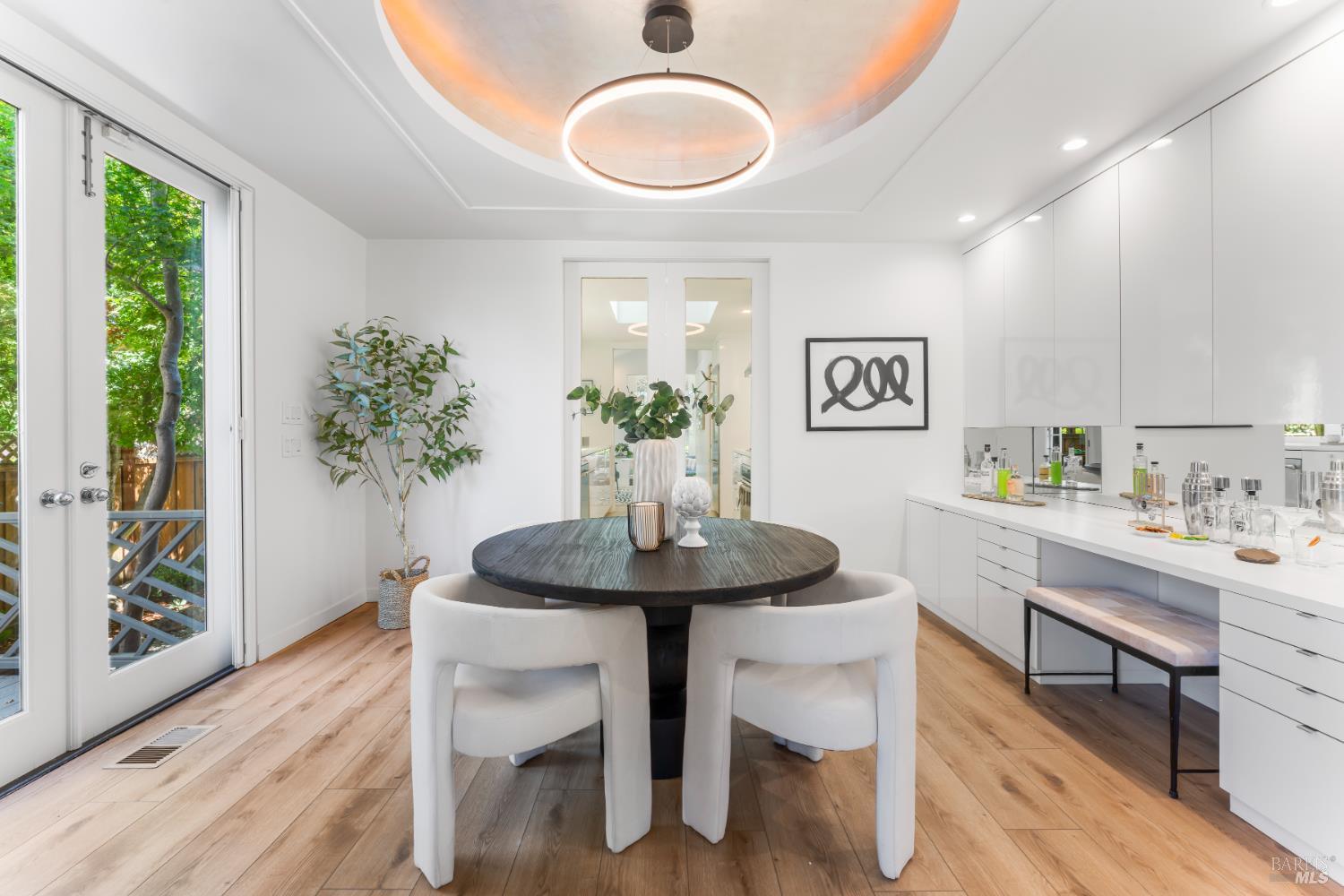 Detail Gallery Image 17 of 77 For 108 Randolph St, Napa,  CA 94559 - 3 Beds | 3 Baths