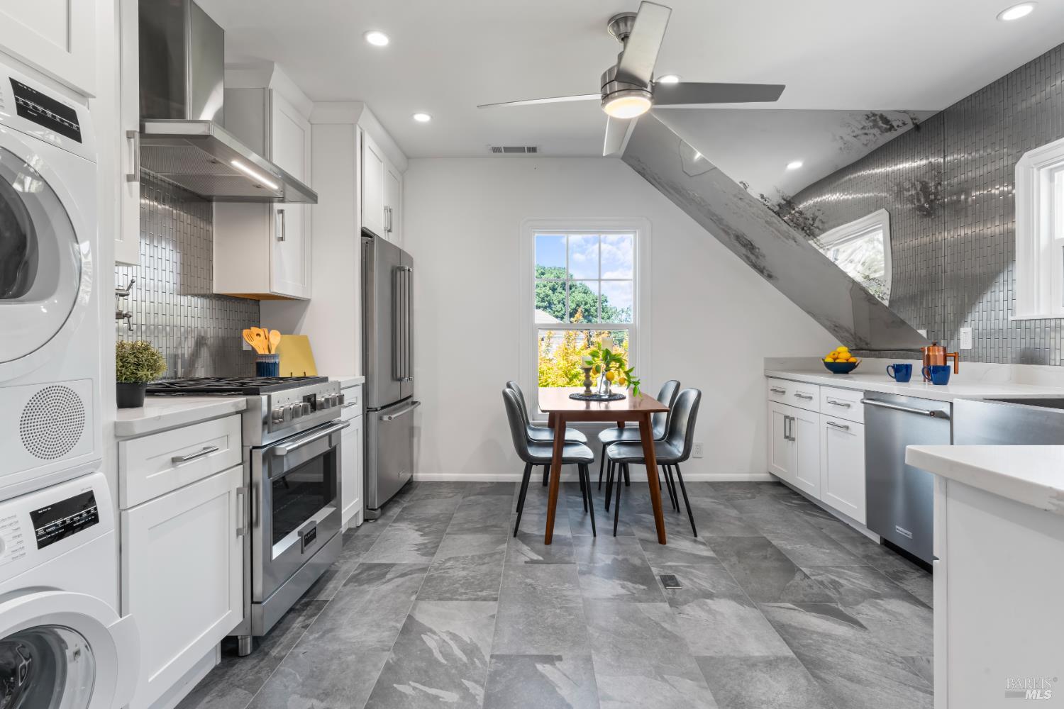 Detail Gallery Image 61 of 77 For 108 Randolph St, Napa,  CA 94559 - 3 Beds | 3 Baths