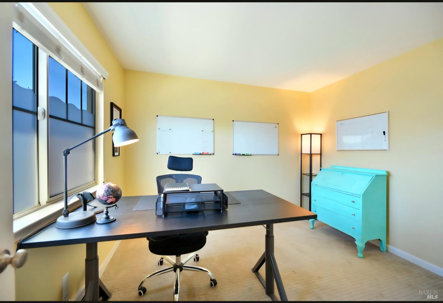 Detail Gallery Image 18 of 30 For 2353 George Ln, Santa Rosa,  CA 95403 - 3 Beds | 2/1 Baths