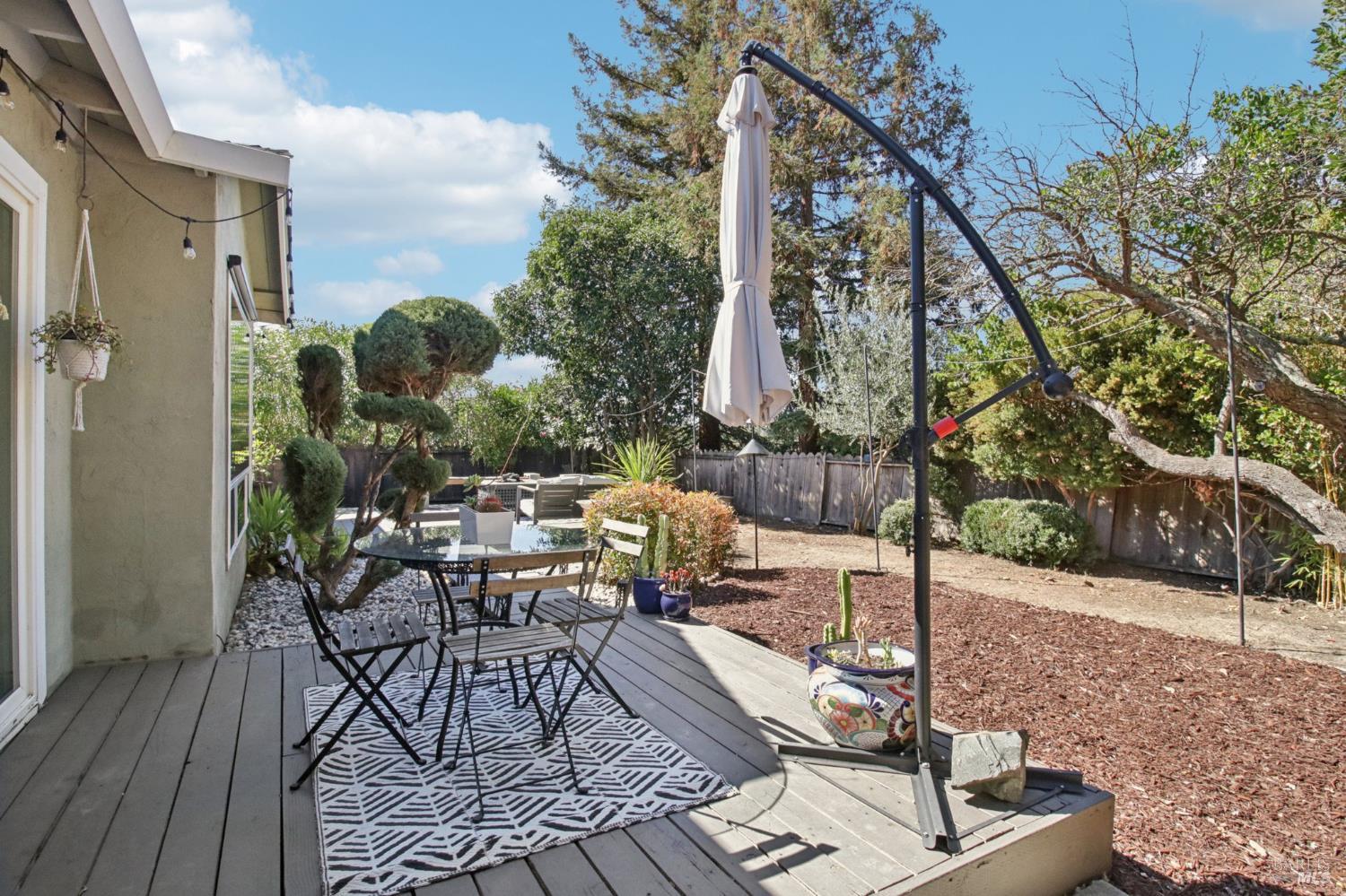 Detail Gallery Image 44 of 47 For 2246 Minaret Dr, Martinez,  CA 94553 - 3 Beds | 2 Baths