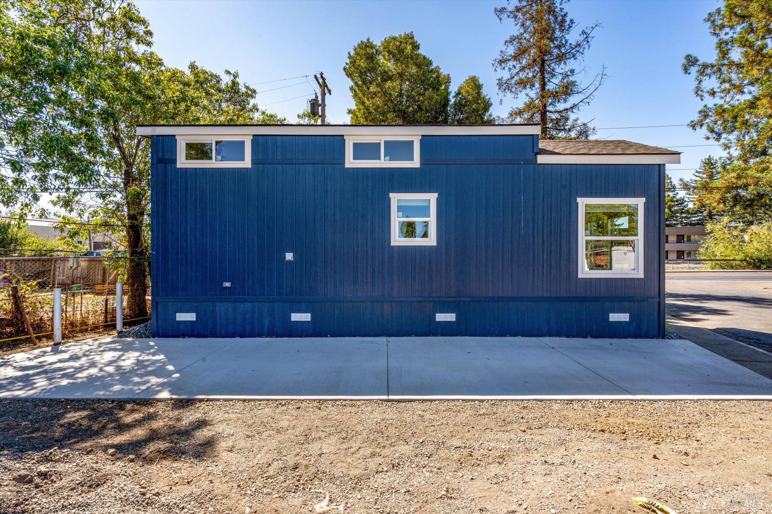 Detail Gallery Image 27 of 32 For 101 Colgan Ave 2, Santa Rosa,  CA 95404 - 1 Beds | 1 Baths