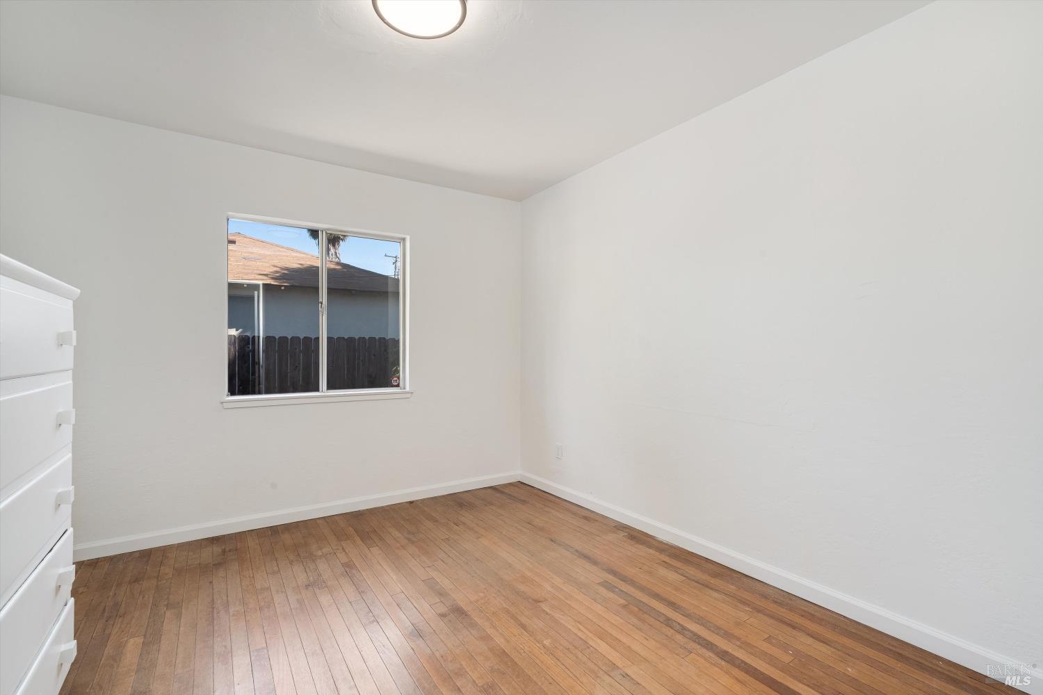 Detail Gallery Image 19 of 40 For 1229 Olive St, Santa Rosa,  CA 95407 - 3 Beds | 2 Baths