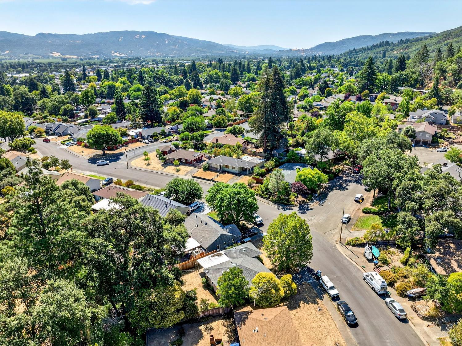 Detail Gallery Image 27 of 28 For 693 Mendocino Dr, Ukiah,  CA 95482 - 3 Beds | 1 Baths