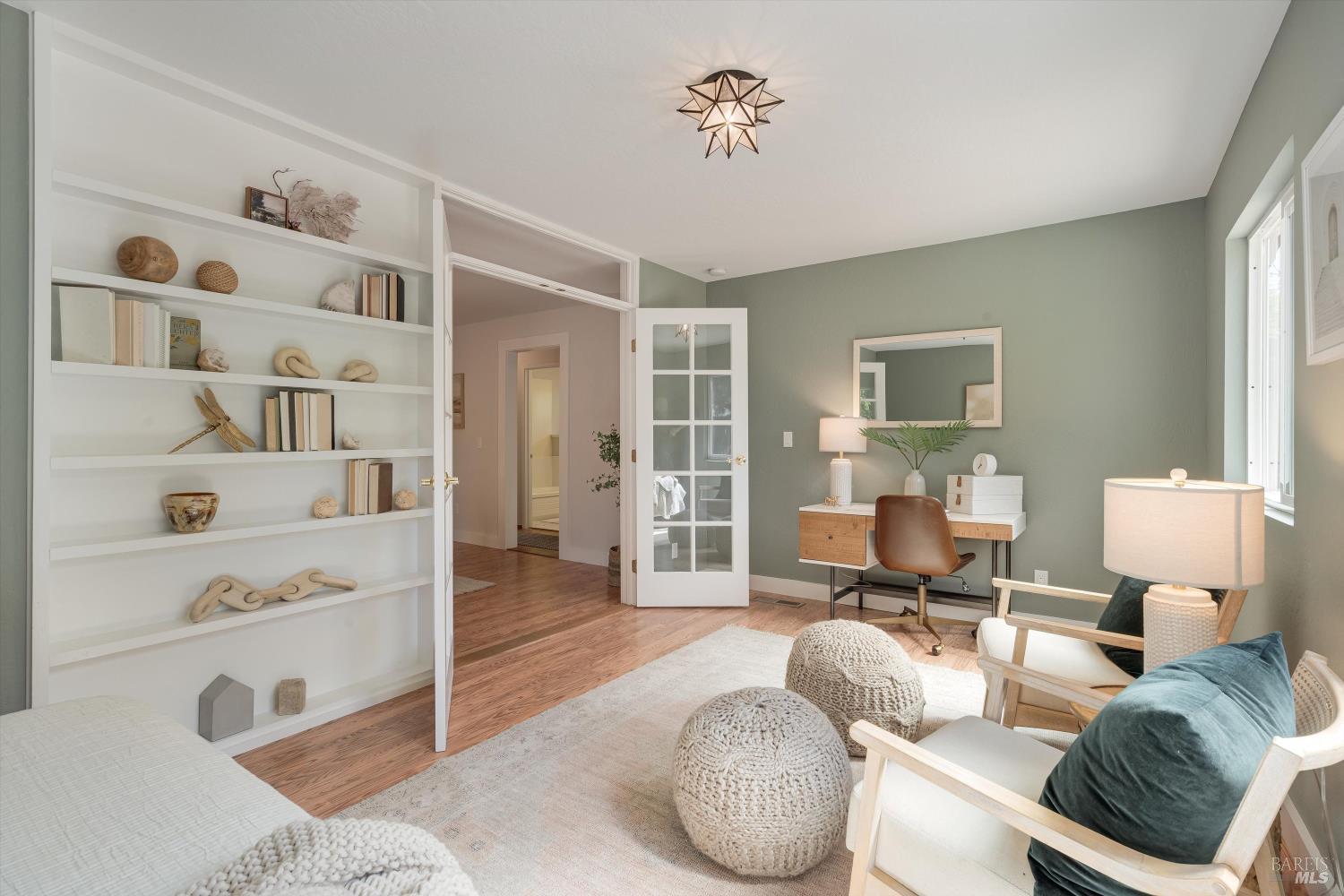 Detail Gallery Image 24 of 46 For 19100 Ola Ct, Sonoma,  CA 95476 - 2 Beds | 2 Baths
