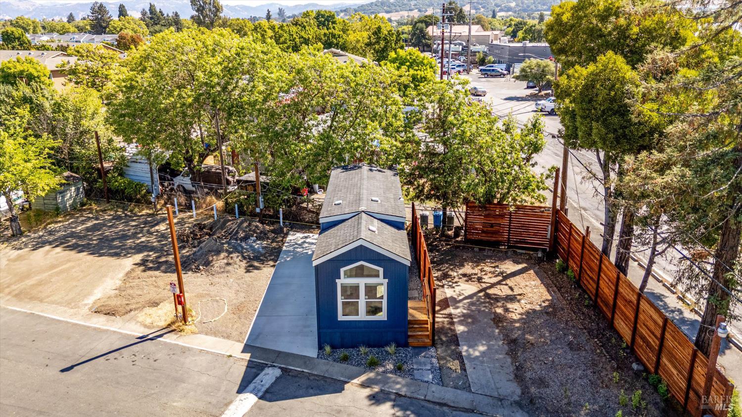 Detail Gallery Image 5 of 32 For 101 Colgan Ave 2, Santa Rosa,  CA 95404 - 1 Beds | 1 Baths