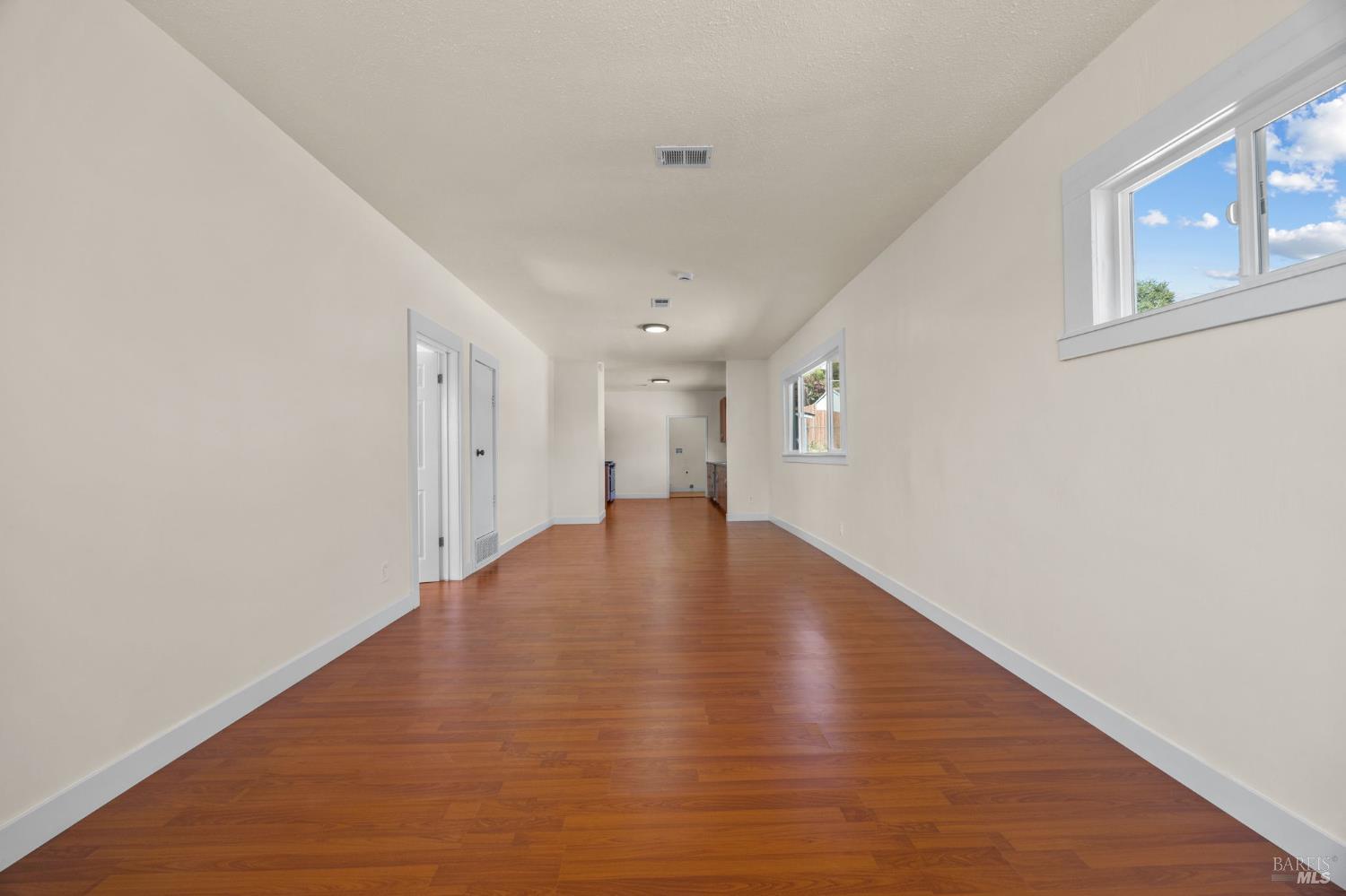 Detail Gallery Image 7 of 32 For 657 Porter St, Vallejo,  CA 94590 - 3 Beds | 2 Baths
