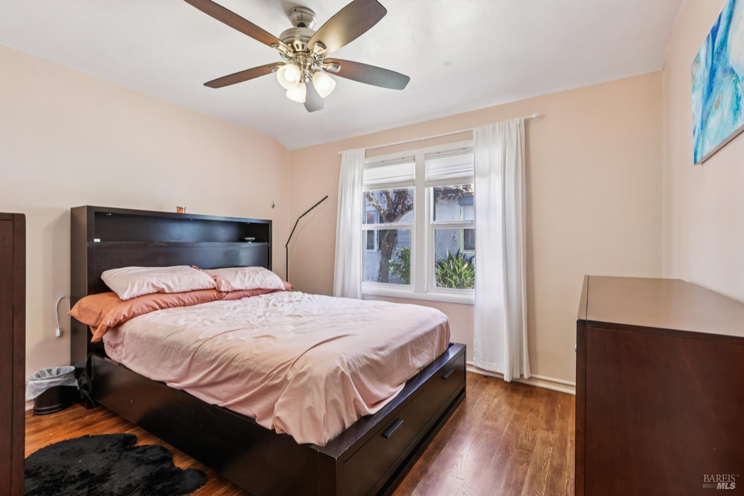 Detail Gallery Image 21 of 32 For 1522 Francisco St, Berkeley,  CA 94703 - 2 Beds | 2 Baths