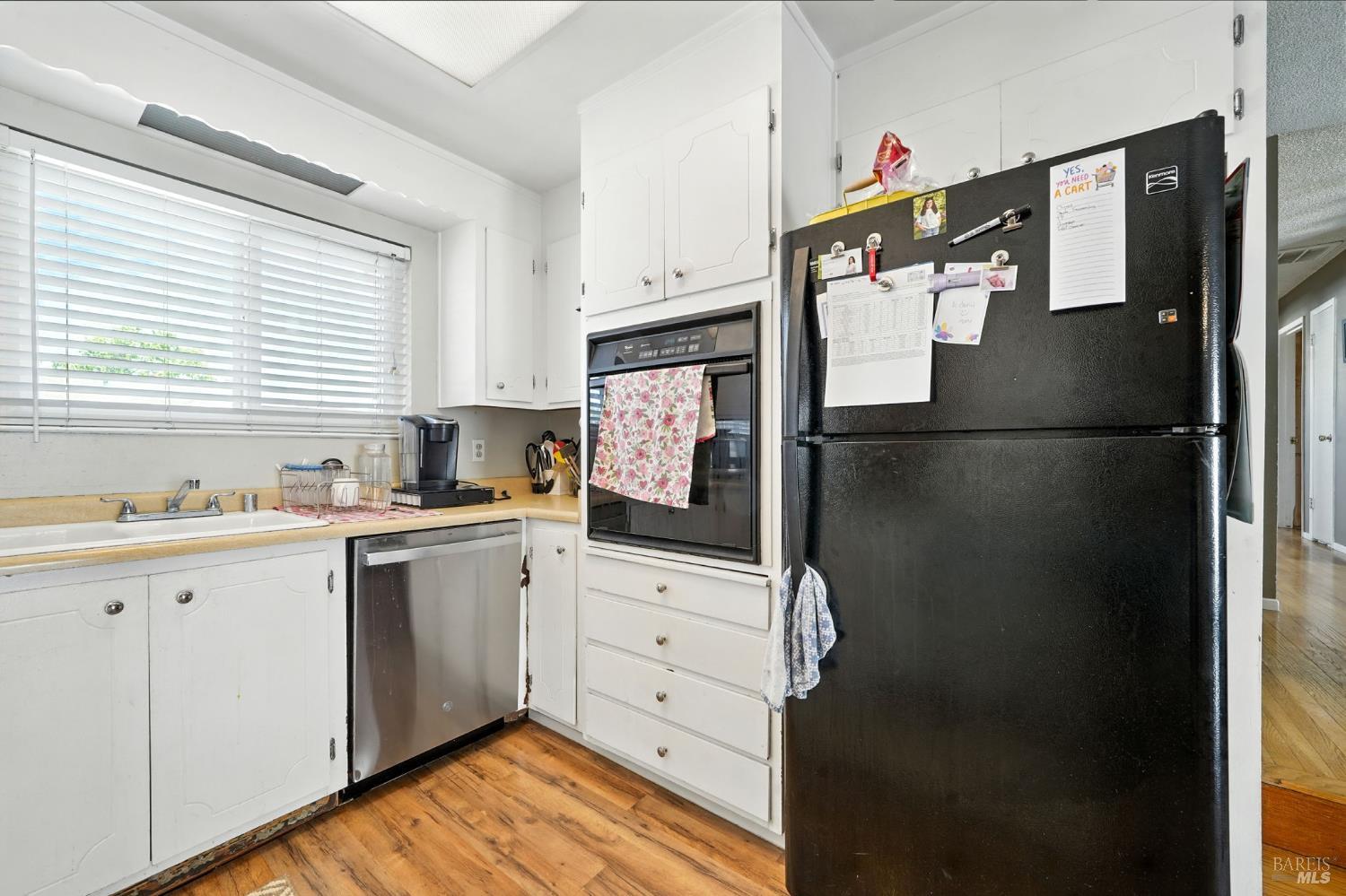 Detail Gallery Image 9 of 33 For 4272 Brentwood Cir, Concord,  CA 94521 - 3 Beds | 2 Baths