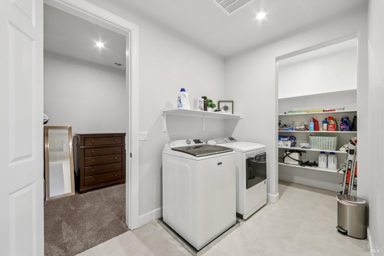 Detail Gallery Image 24 of 44 For 1553 Base Ct, Dixon,  CA 95620 - 4 Beds | 3 Baths