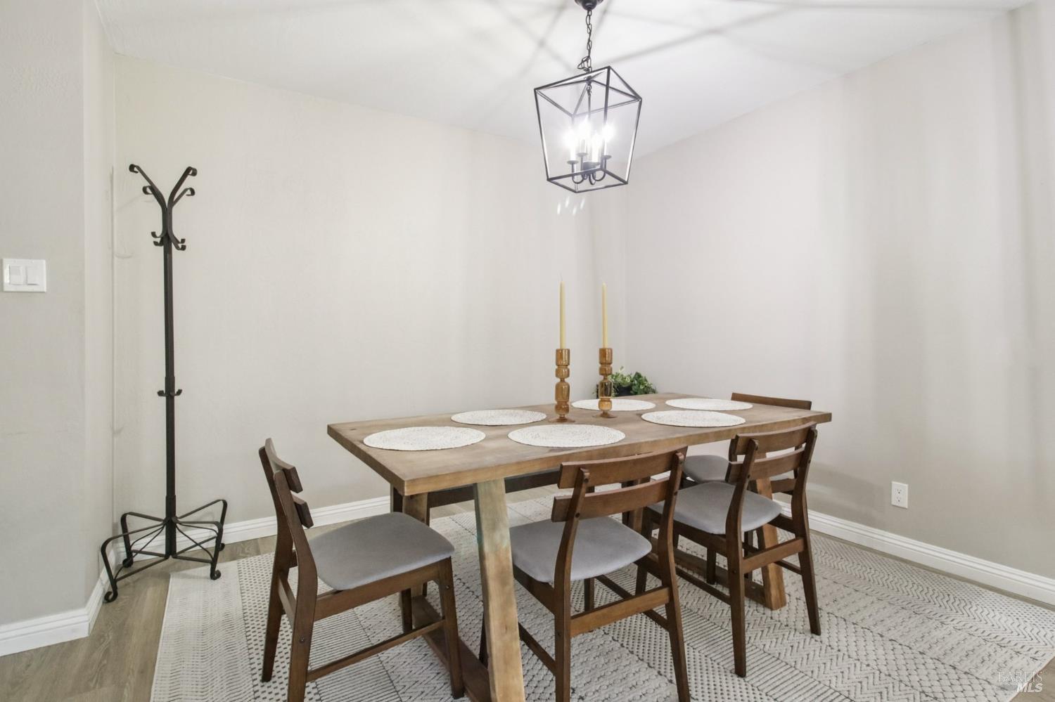 Detail Gallery Image 19 of 47 For 2246 Minaret Dr, Martinez,  CA 94553 - 3 Beds | 2 Baths