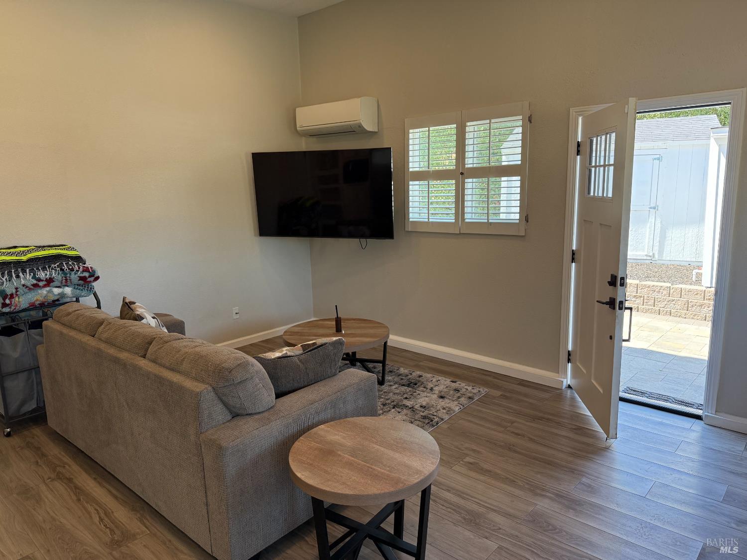 Detail Gallery Image 37 of 43 For 1660 Old Adobe Rd, Petaluma,  CA 94954 - 4 Beds | 3/1 Baths