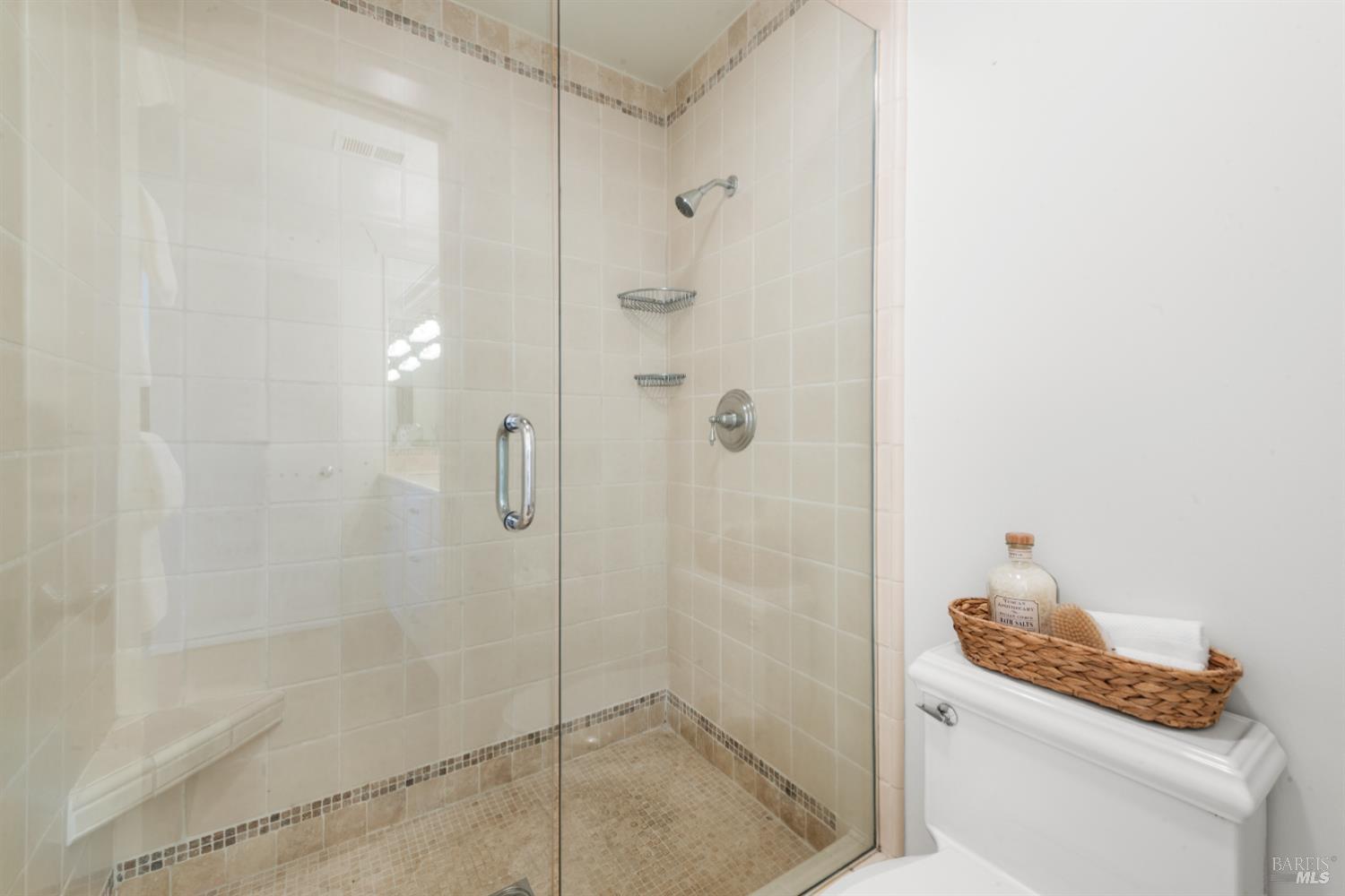 Detail Gallery Image 19 of 48 For 845 Acorn Way, Napa,  CA 94558 - 3 Beds | 2 Baths