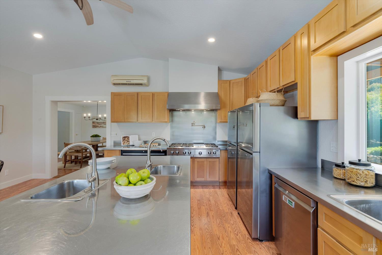 Detail Gallery Image 18 of 46 For 19100 Ola Ct, Sonoma,  CA 95476 - 2 Beds | 2 Baths