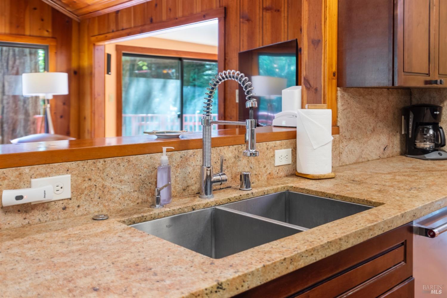 Detail Gallery Image 12 of 39 For 7600 Bohemian Hwy, Occidental,  CA 95465 - 2 Beds | 1 Baths