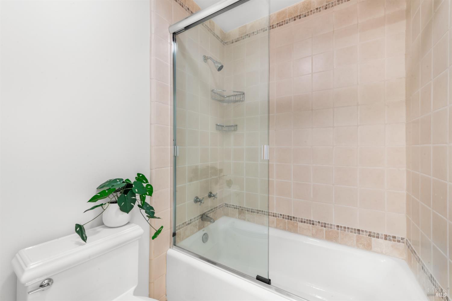 Detail Gallery Image 26 of 48 For 845 Acorn Way, Napa,  CA 94558 - 3 Beds | 2 Baths
