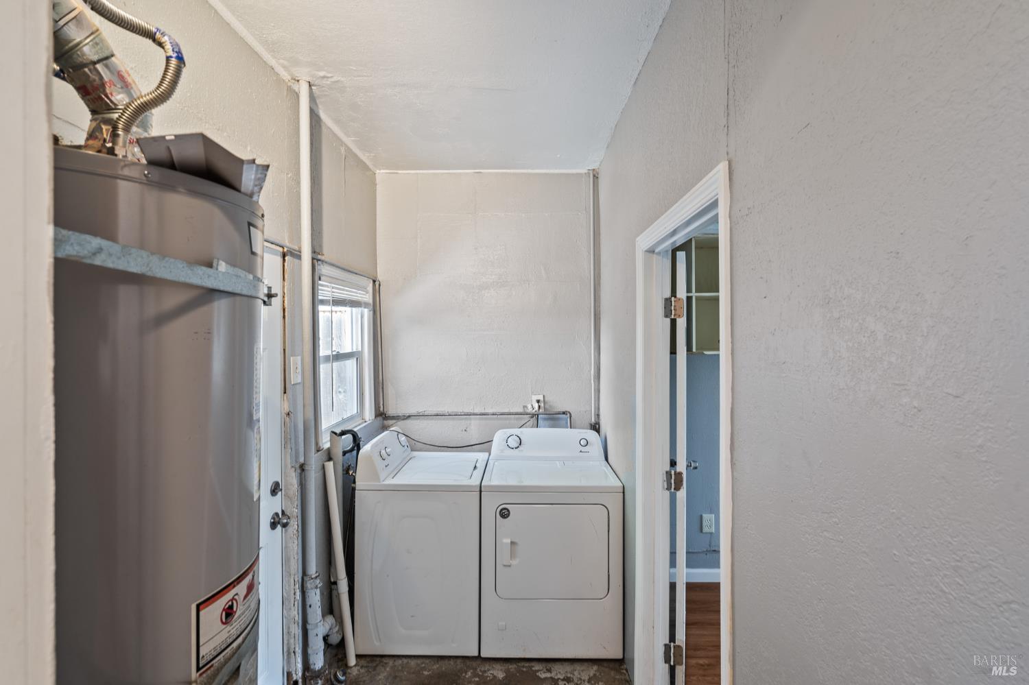 Detail Gallery Image 16 of 32 For 229 Hermosa Ave, Vallejo,  CA 94589 - 3 Beds | 1 Baths