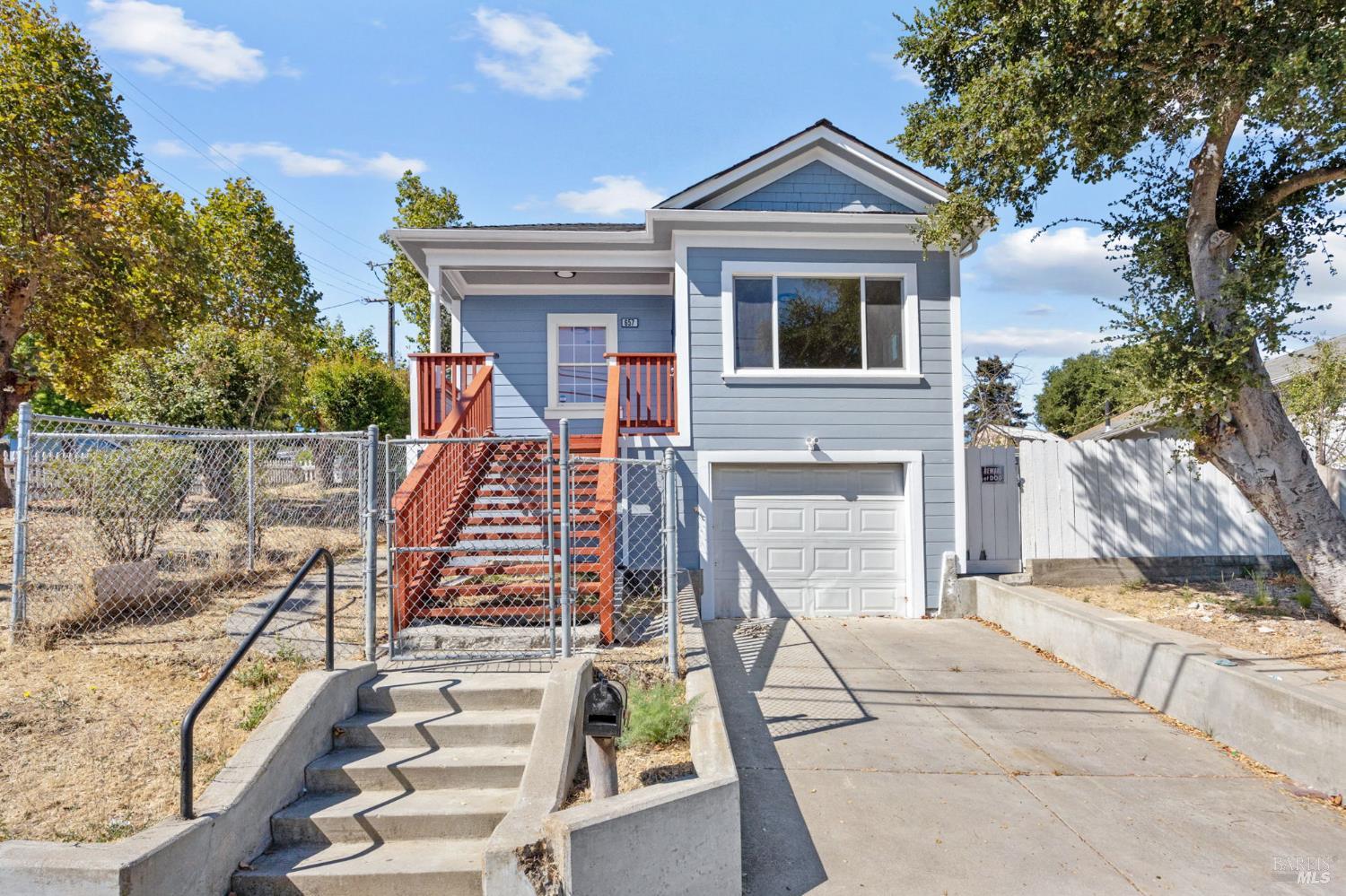 Detail Gallery Image 2 of 32 For 657 Porter St, Vallejo,  CA 94590 - 3 Beds | 2 Baths