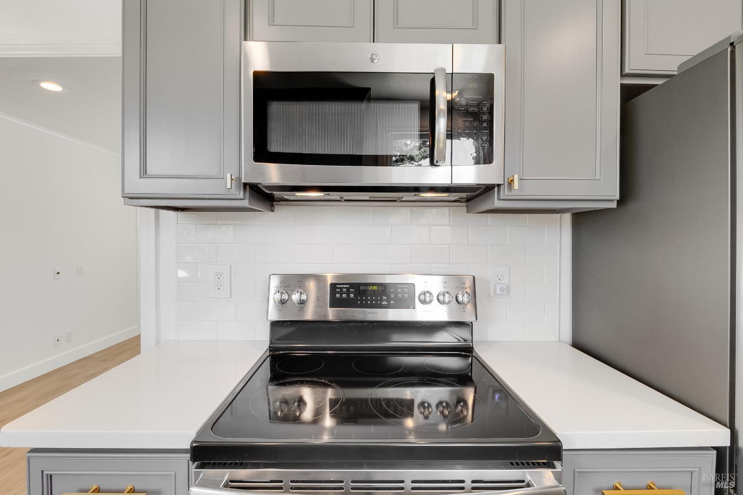 Detail Gallery Image 24 of 62 For 26 Corte Del Sol Unkn, Benicia,  CA 94510 - 3 Beds | 1 Baths