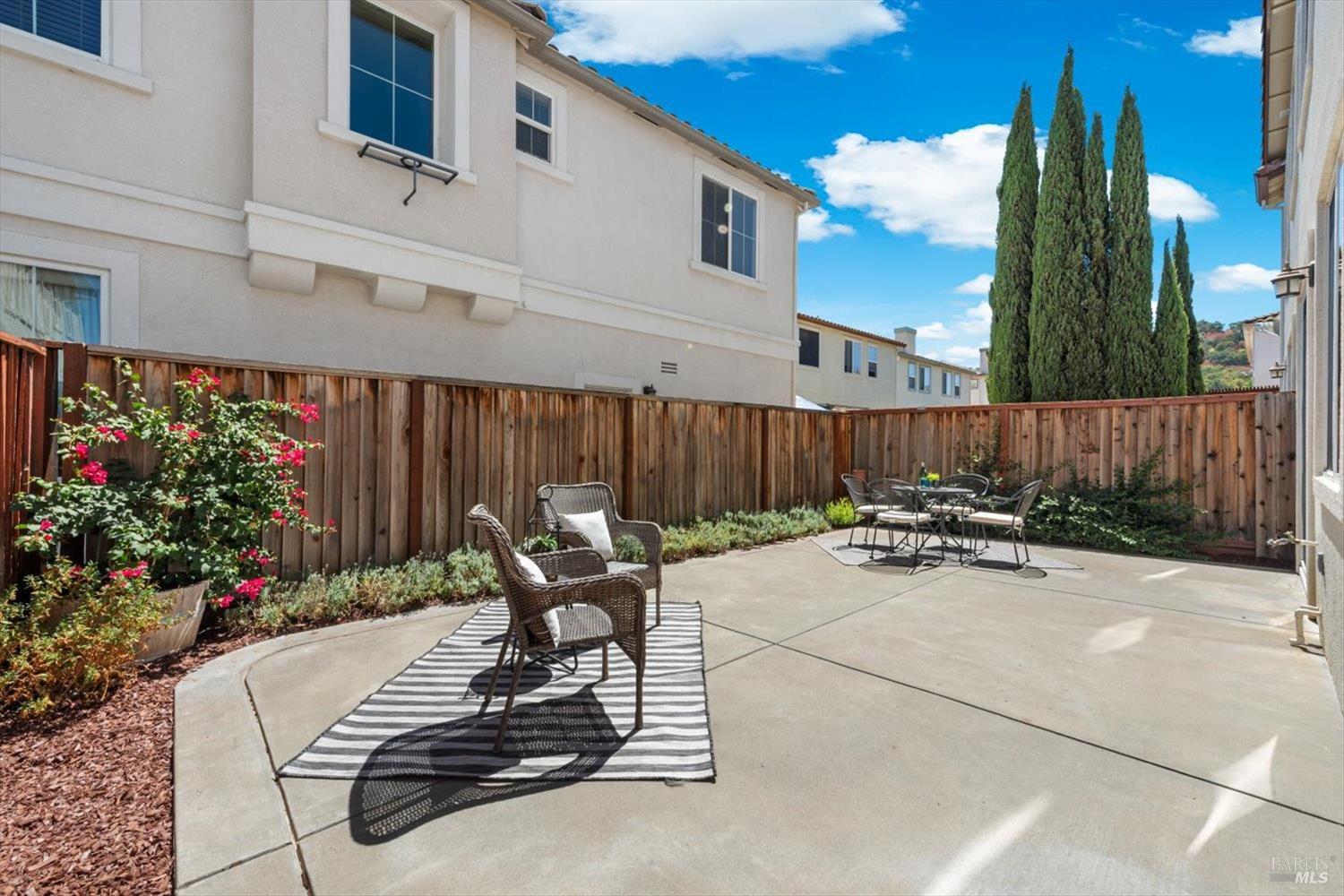 Detail Gallery Image 37 of 54 For 1013 Portofino Ave, Vacaville,  CA 95687 - 3 Beds | 2/1 Baths