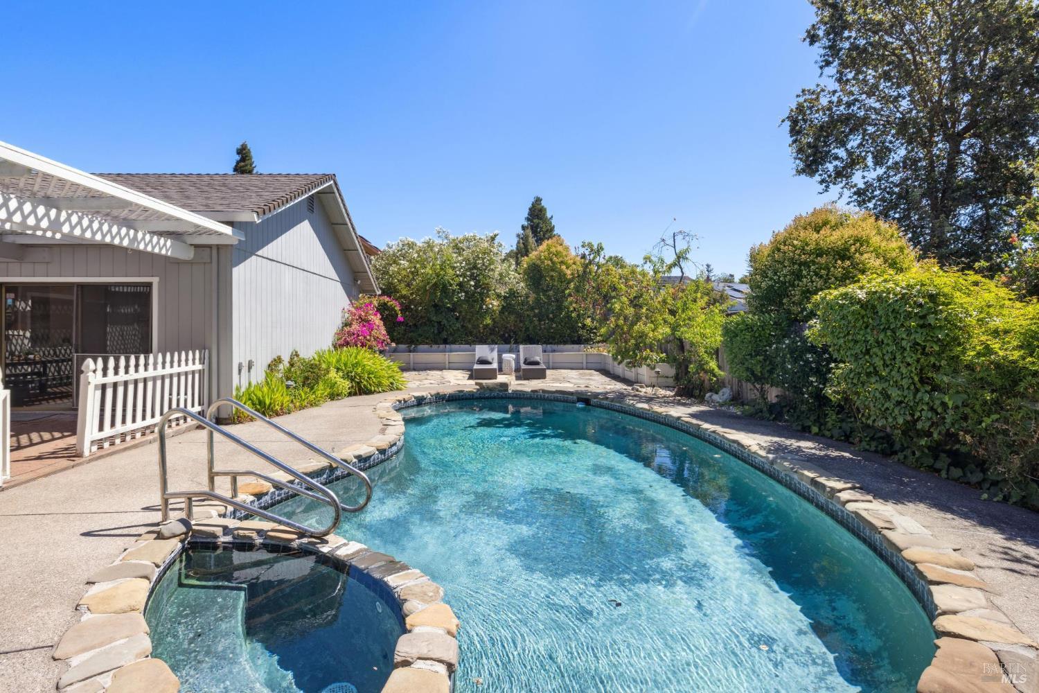Detail Gallery Image 50 of 66 For 334 San Marin Dr, Novato,  CA 94945 - 4 Beds | 2 Baths