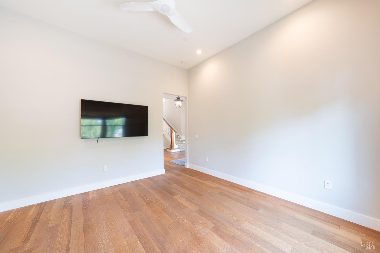 Detail Gallery Image 6 of 24 For 1508 Spring St, Saint Helena,  CA 94574 - 3 Beds | 3/1 Baths
