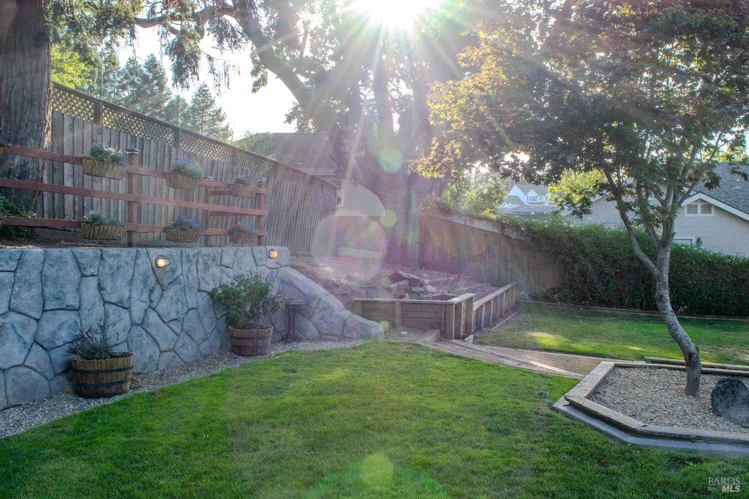 Detail Gallery Image 25 of 38 For 6081 Malcolm Ln, Penngrove,  CA 94951 - 3 Beds | 2/1 Baths