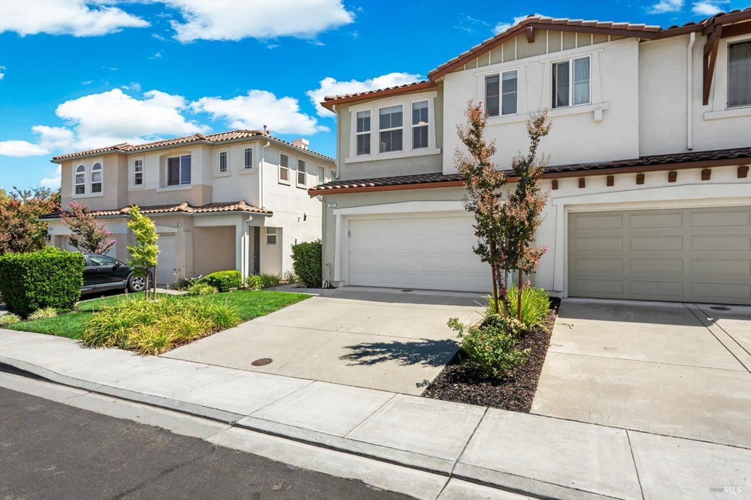 Detail Gallery Image 2 of 54 For 1013 Portofino Ave, Vacaville,  CA 95687 - 3 Beds | 2/1 Baths