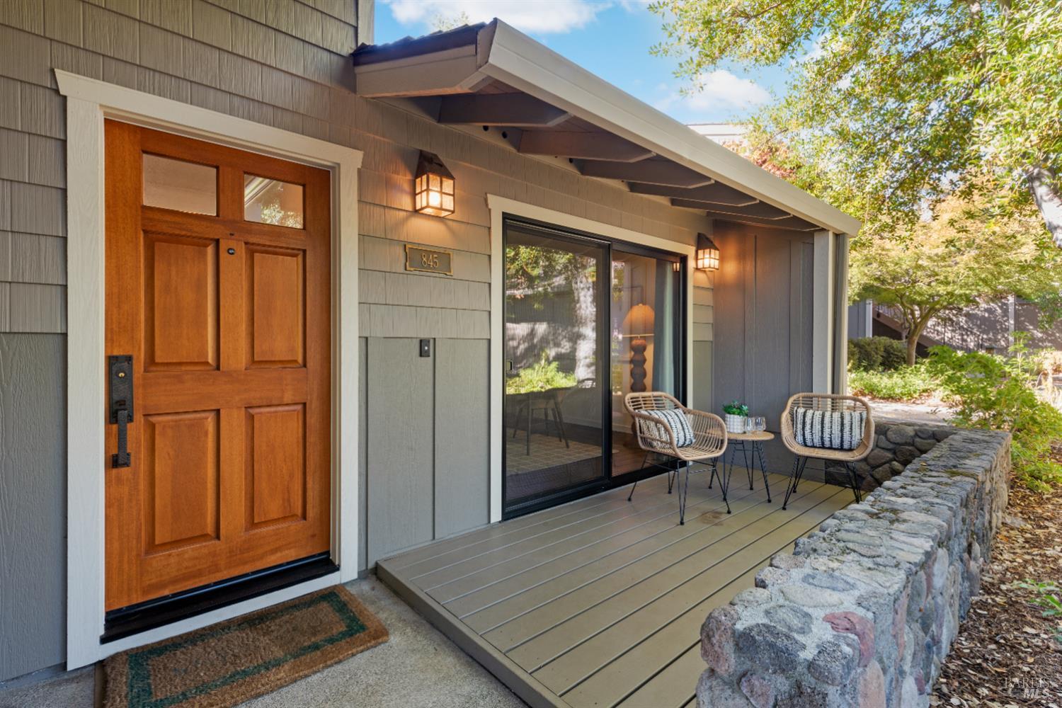 Detail Gallery Image 23 of 48 For 845 Acorn Way, Napa,  CA 94558 - 3 Beds | 2 Baths