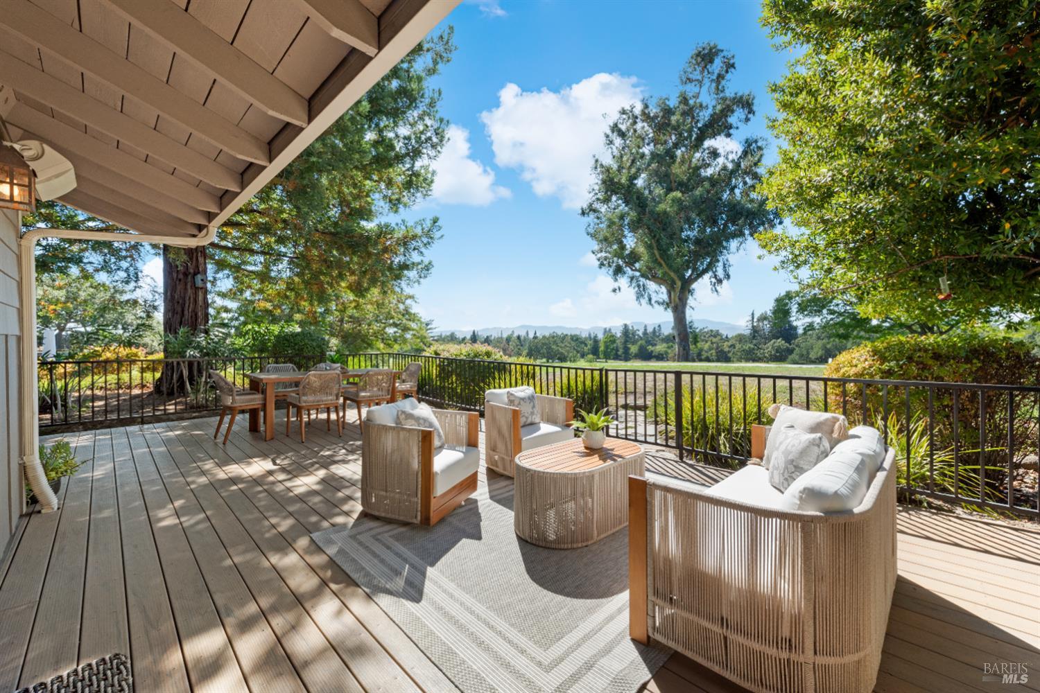 Detail Gallery Image 1 of 48 For 845 Acorn Way, Napa,  CA 94558 - 3 Beds | 2 Baths