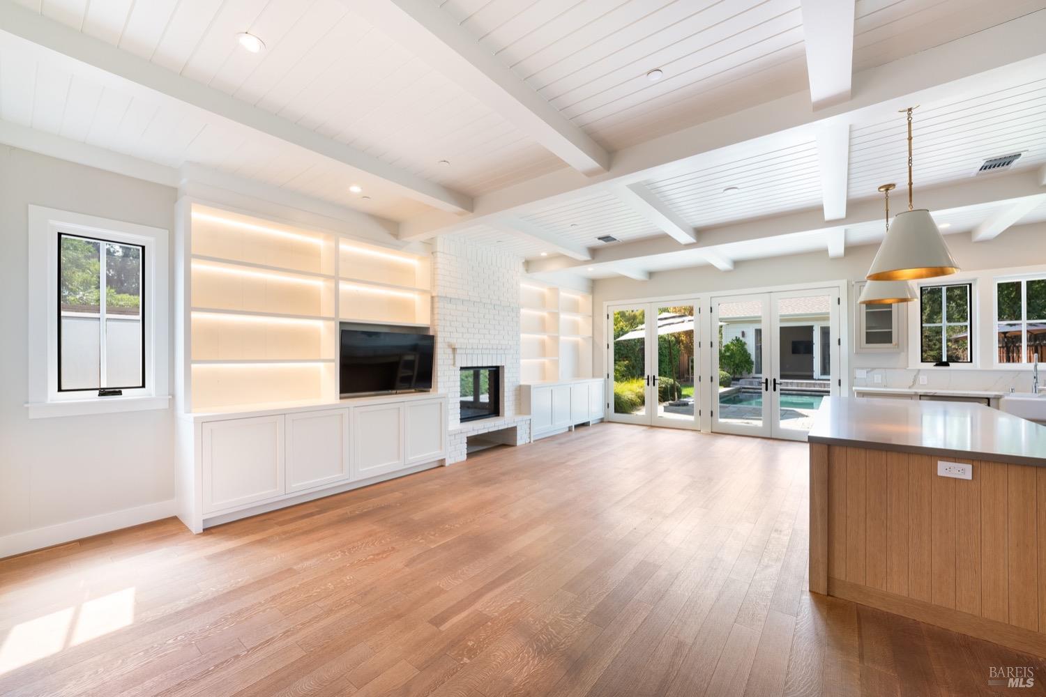Detail Gallery Image 17 of 24 For 1508 Spring St, Saint Helena,  CA 94574 - 3 Beds | 3/1 Baths