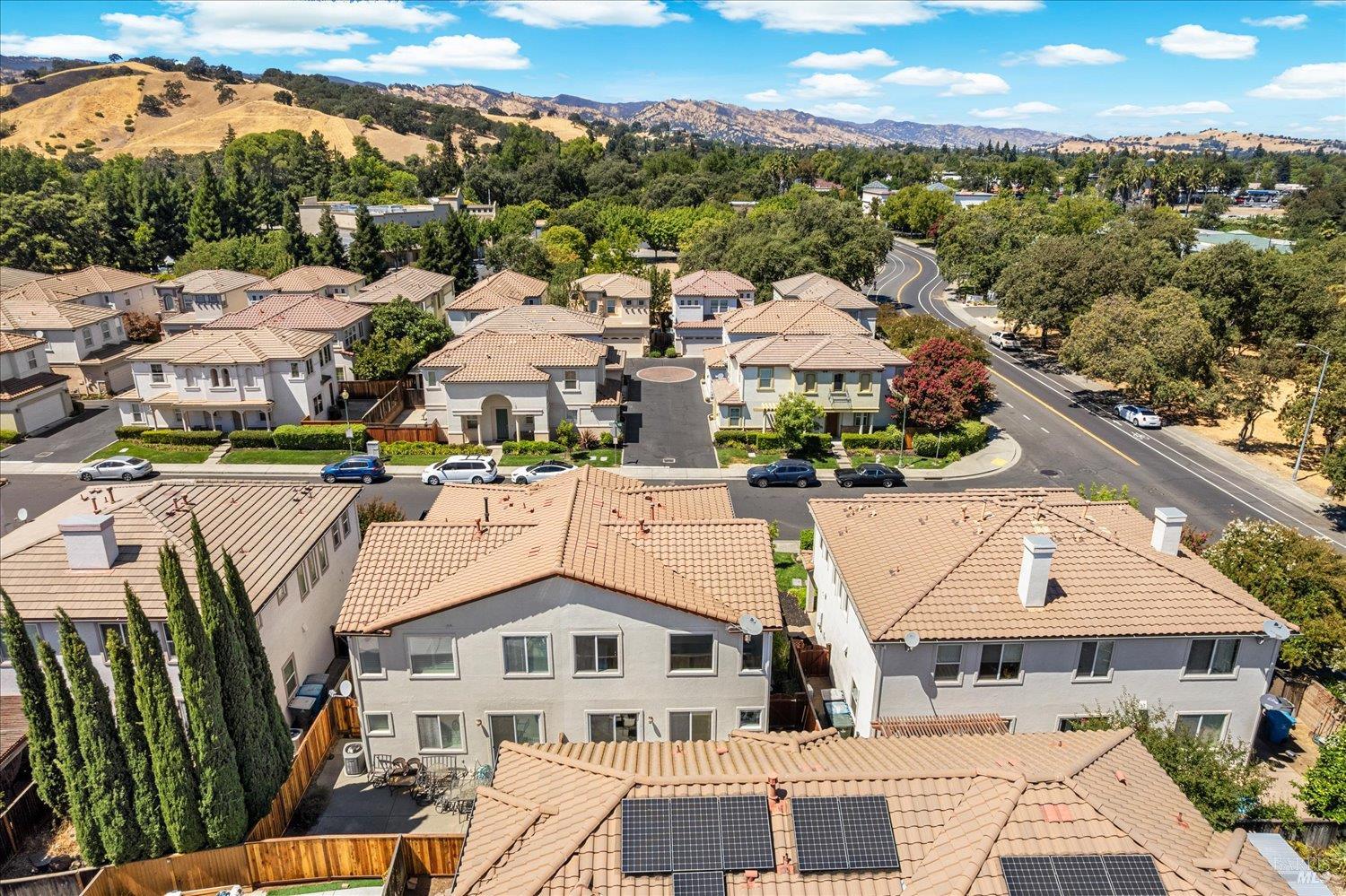 Detail Gallery Image 47 of 54 For 1013 Portofino Ave, Vacaville,  CA 95687 - 3 Beds | 2/1 Baths