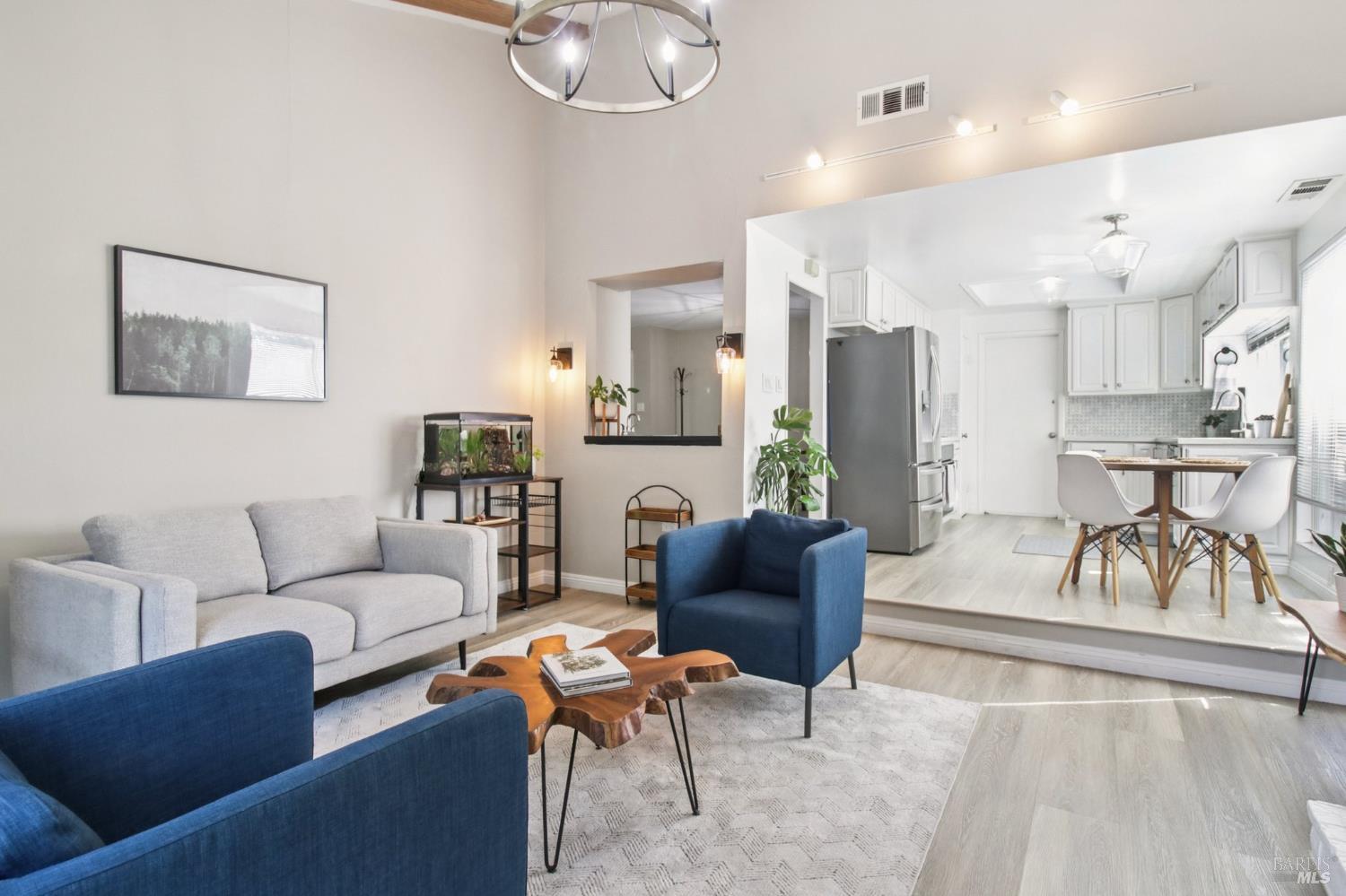 Detail Gallery Image 17 of 47 For 2246 Minaret Dr, Martinez,  CA 94553 - 3 Beds | 2 Baths