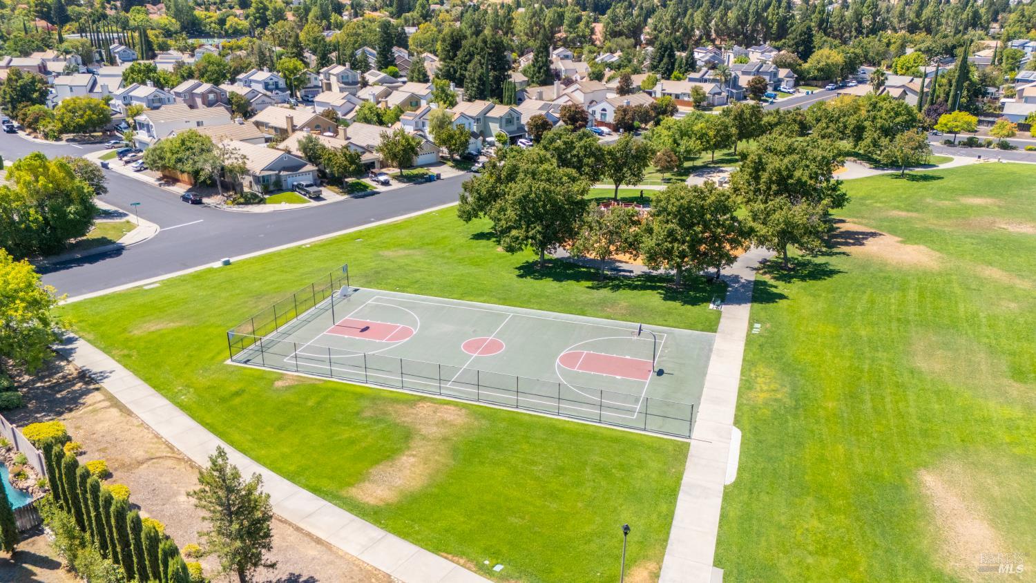 Detail Gallery Image 51 of 58 For 202 Bantry Dr, Vacaville,  CA 95688 - 3 Beds | 2 Baths