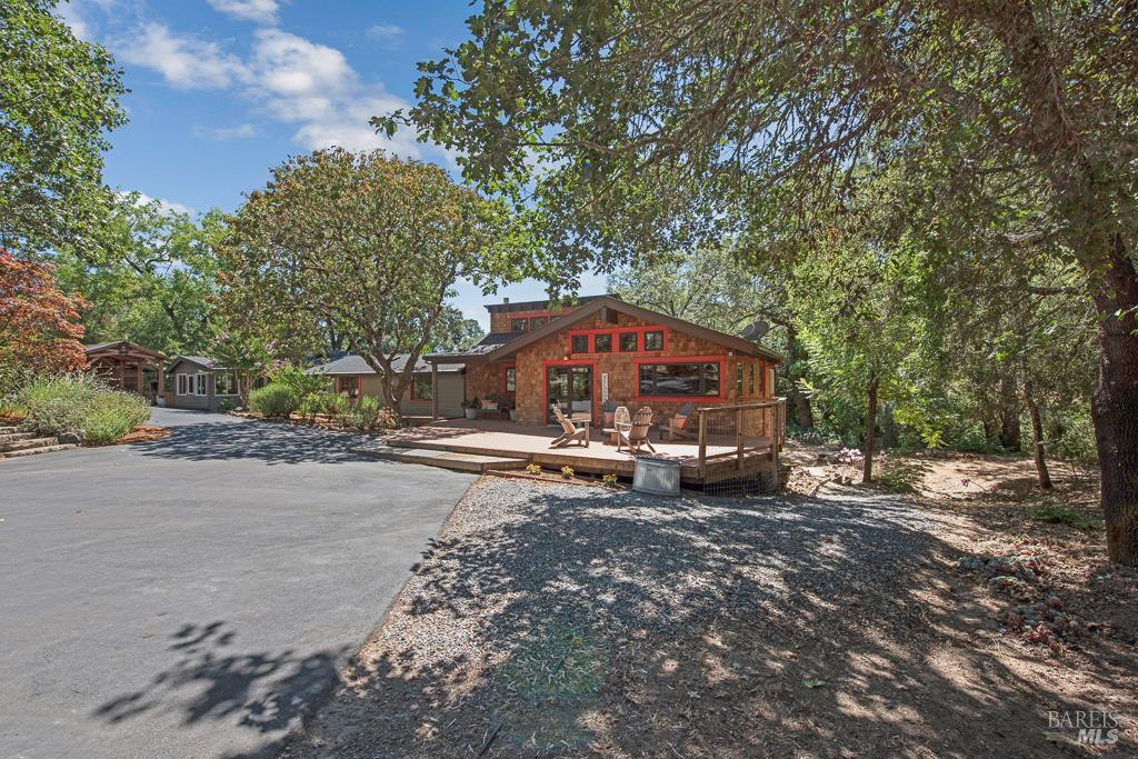 Detail Gallery Image 5 of 83 For 5961 Anderson Rd, Forestville,  CA 95436 - 3 Beds | 3 Baths