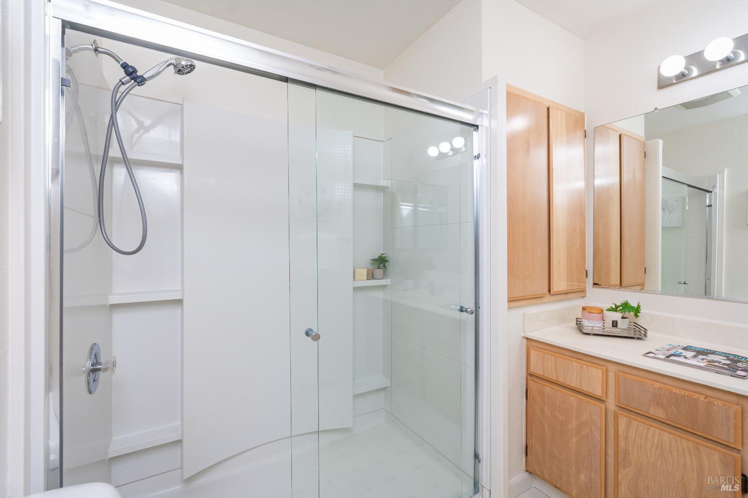 Detail Gallery Image 11 of 25 For 2748 Elks Way, Napa,  CA 94558 - 3 Beds | 2 Baths