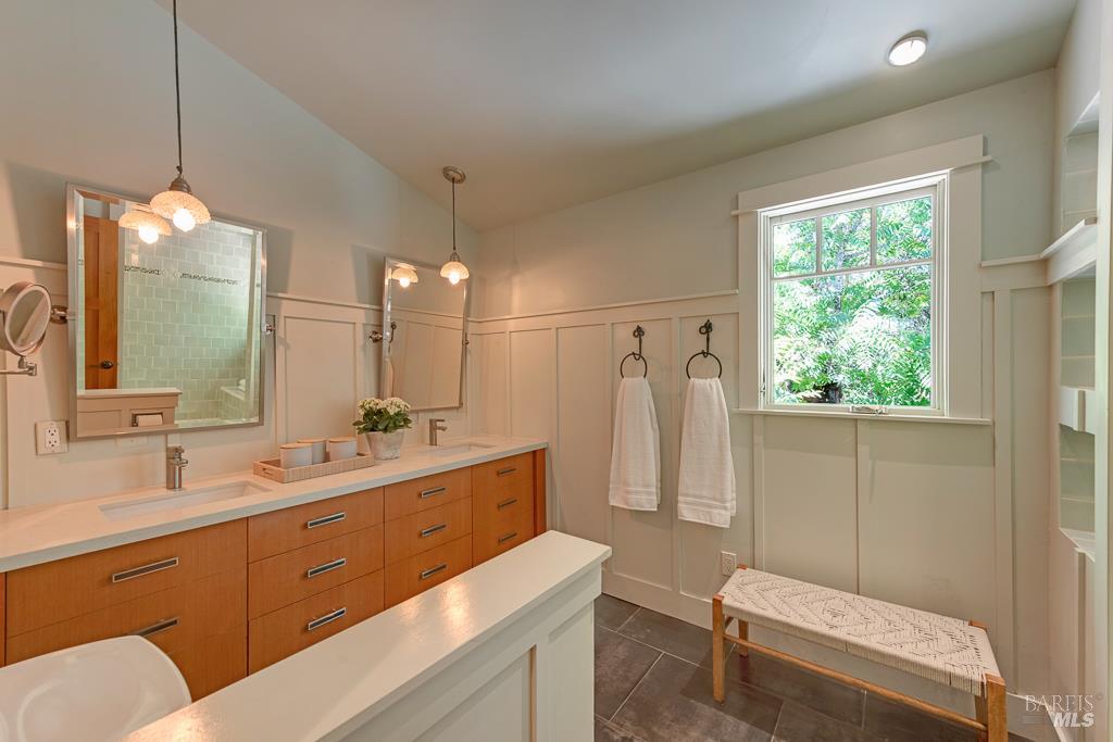 Detail Gallery Image 31 of 83 For 5961 Anderson Rd, Forestville,  CA 95436 - 3 Beds | 3 Baths