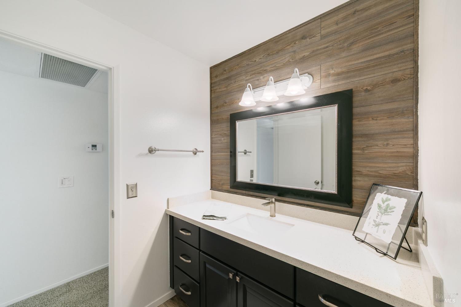 Detail Gallery Image 35 of 50 For 390 S Almond St, Dixon,  CA 95620 - 4 Beds | 2/1 Baths
