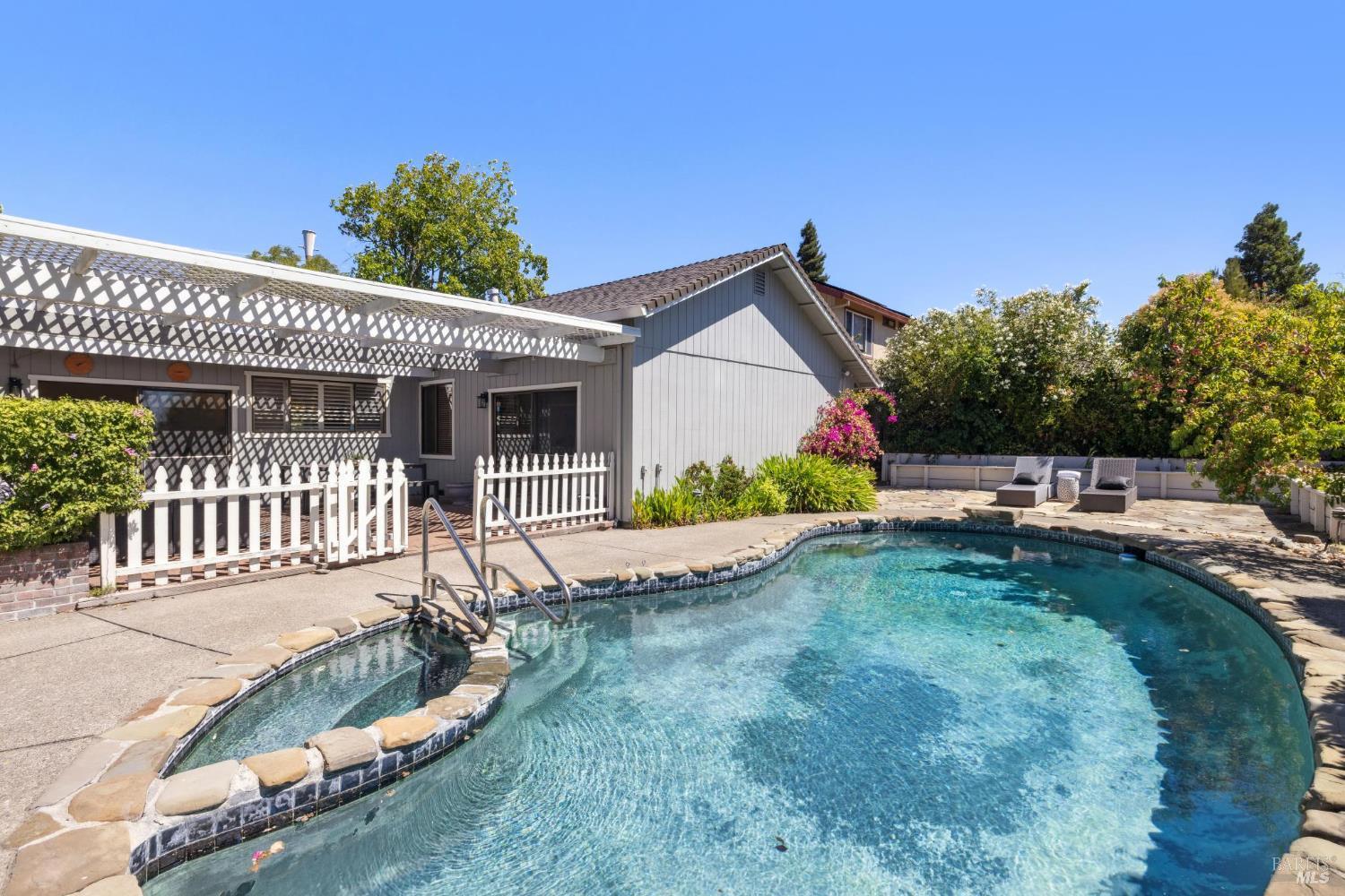 Detail Gallery Image 52 of 66 For 334 San Marin Dr, Novato,  CA 94945 - 4 Beds | 2 Baths